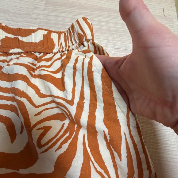 Quiksilver Zebra Print Shorts M Elastic Waist Boho Summer Casual Orange - Picture 13 of 14